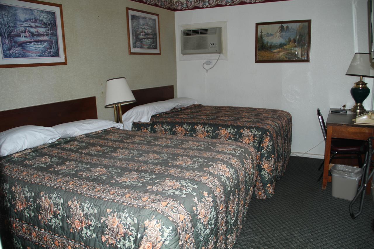 Skyliner Motel Stroud Extérieur photo