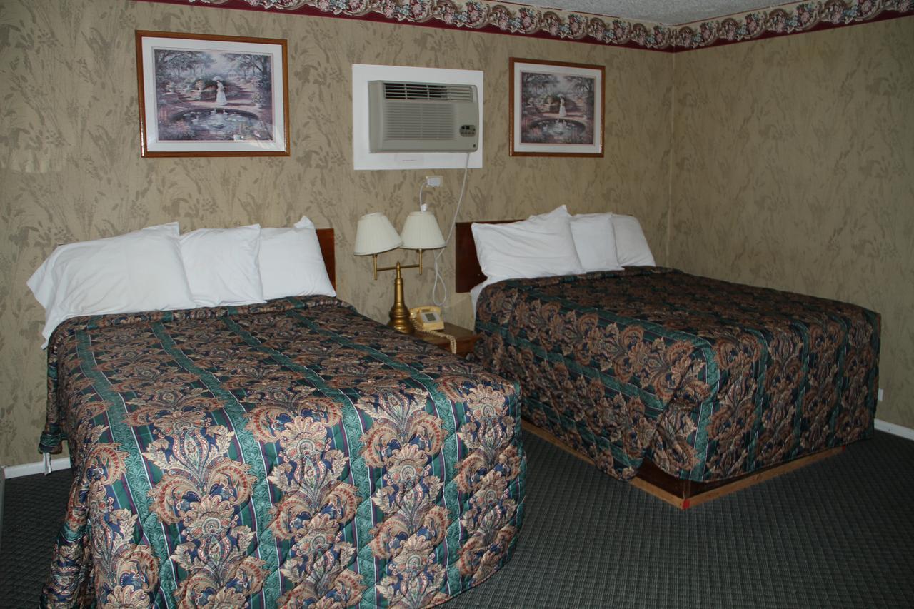 Skyliner Motel Stroud Extérieur photo
